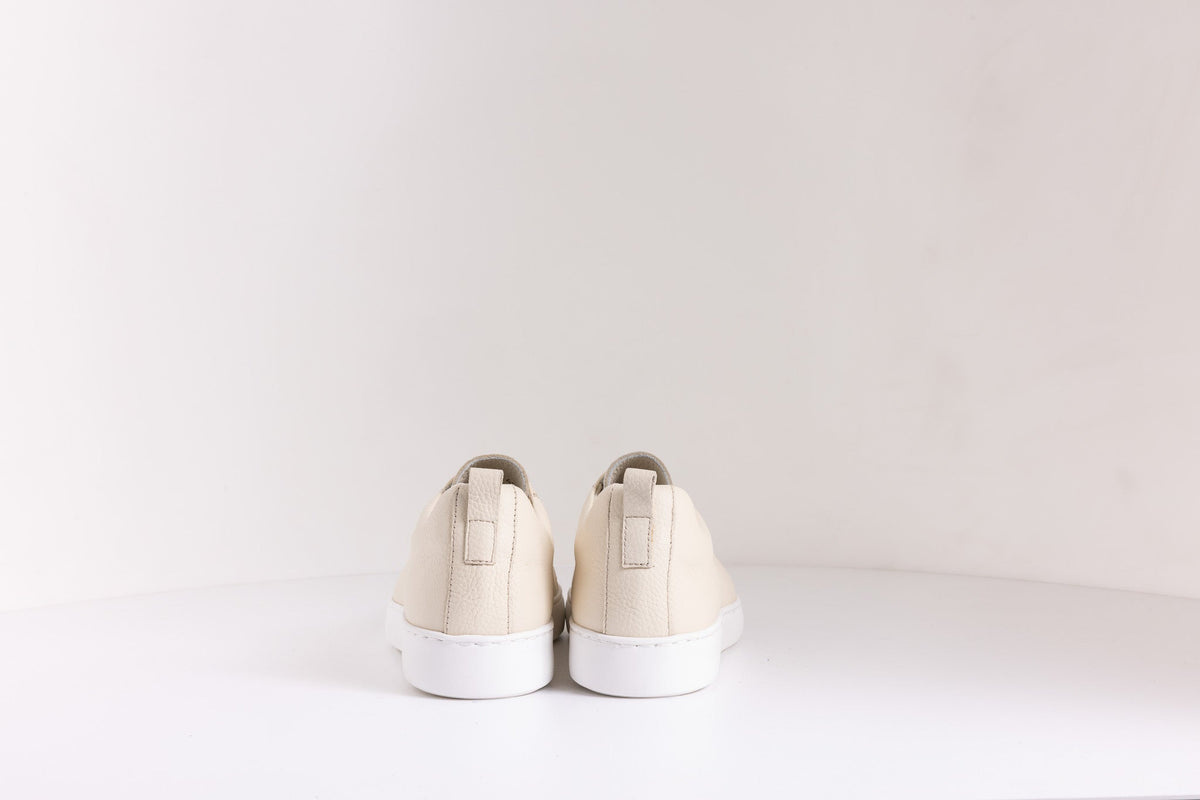 THE STITCH LEATHER SHOES
