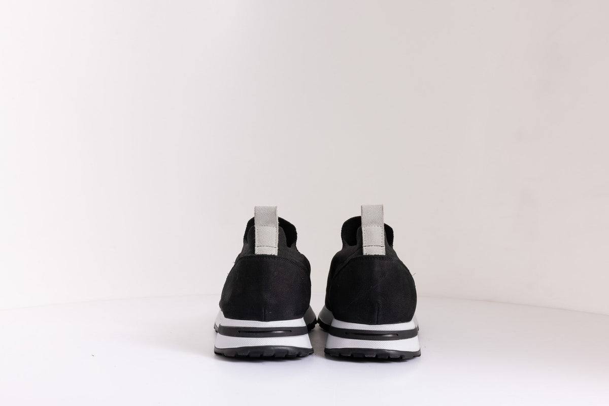 FLAT FORM CASUAL SNEAKER