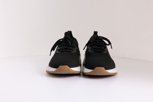 THE KNIT DAYWALK SNEAKER