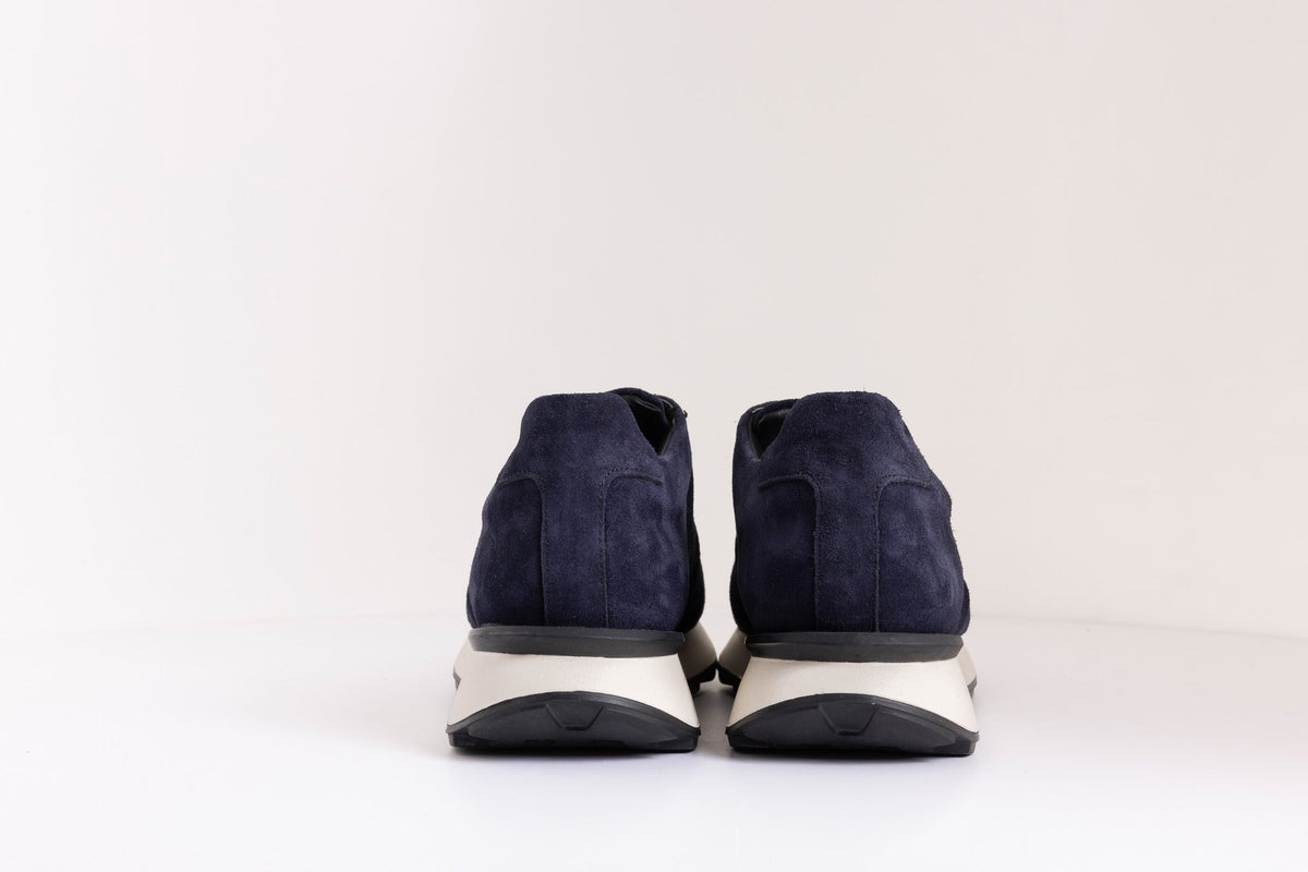 THE ALLDAY RUNNER SNEAKER