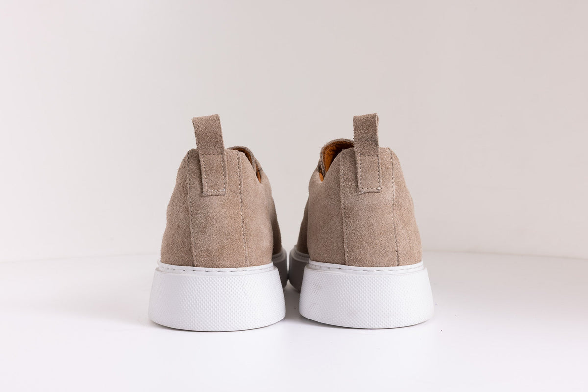THE STITCH SUEDE SNEAKER