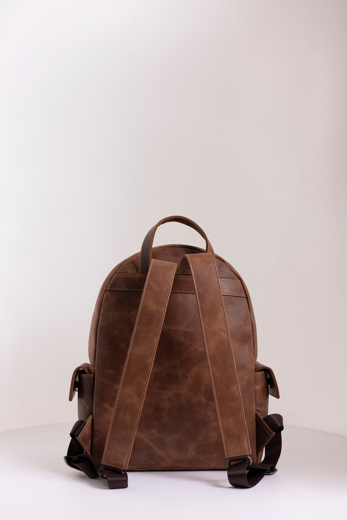 LEATHER BACKPACK