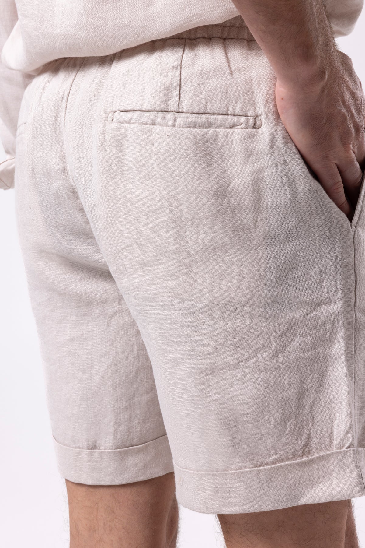LINEN SHORTS
