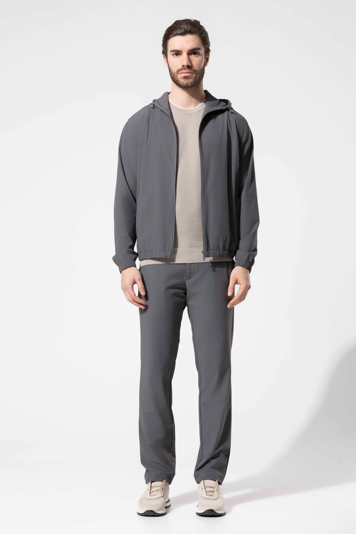 SOHO LIGHTWEIGHT HOODED JACKET