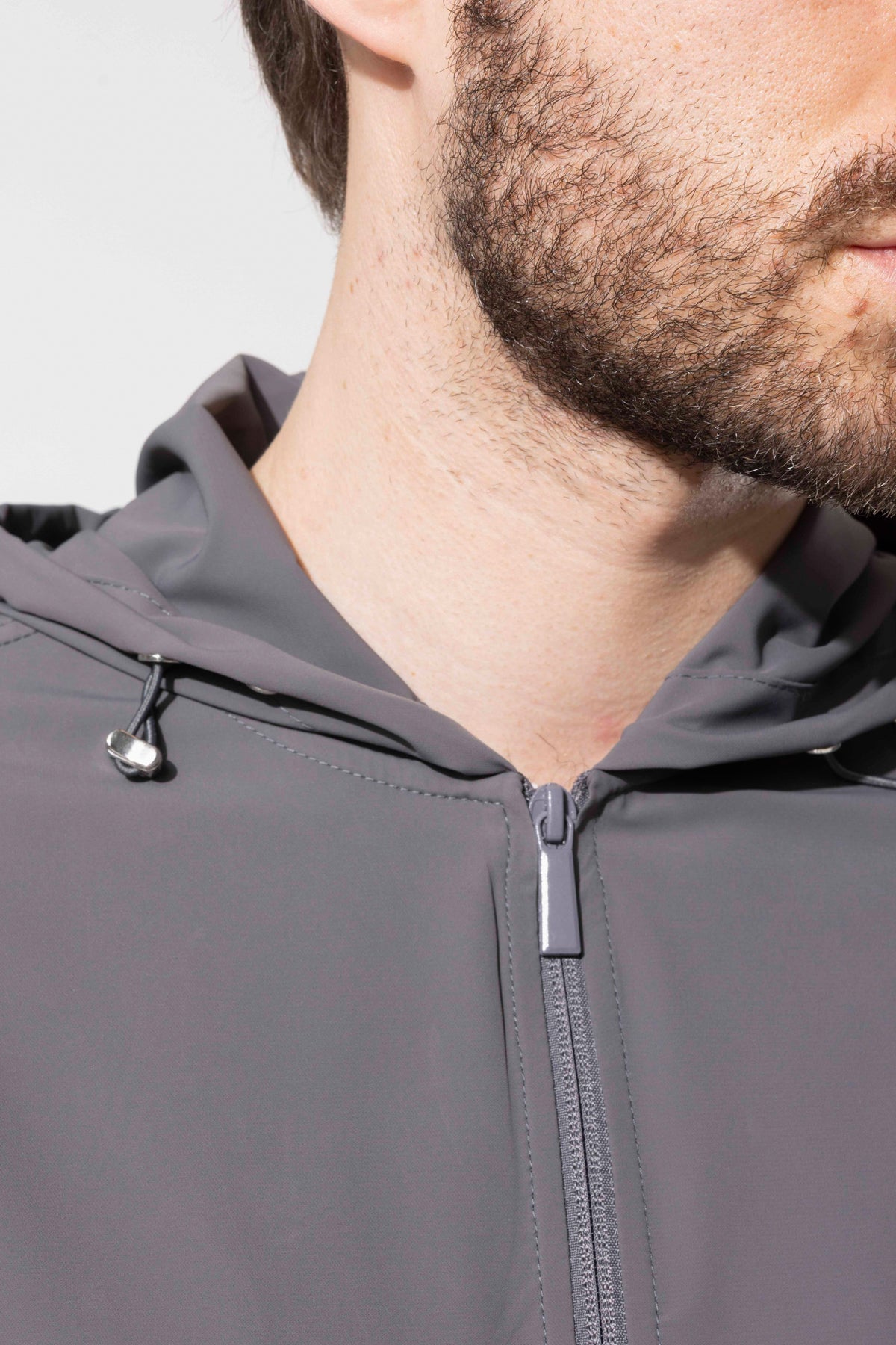 SOHO LIGHTWEIGHT HOODED JACKET