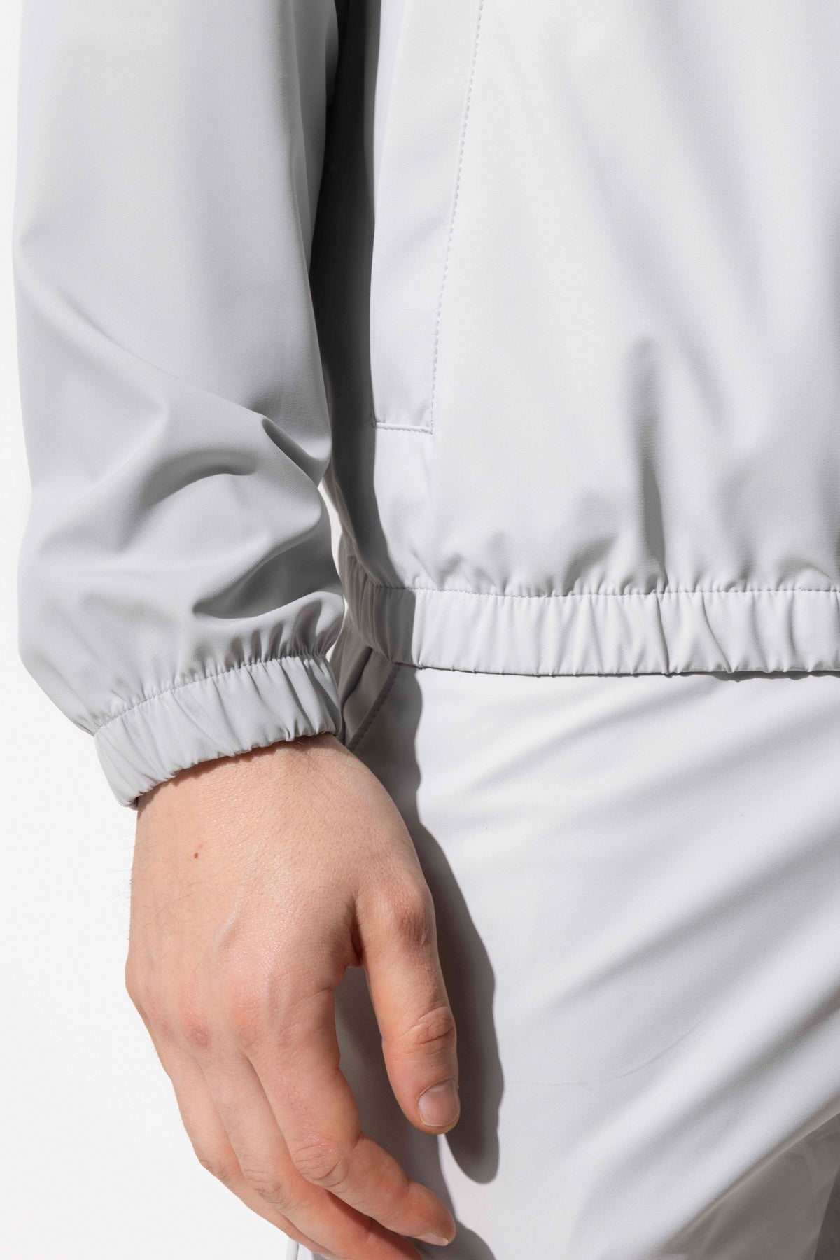 SOHO LIGHTWEIGHT HOODED JACKET
