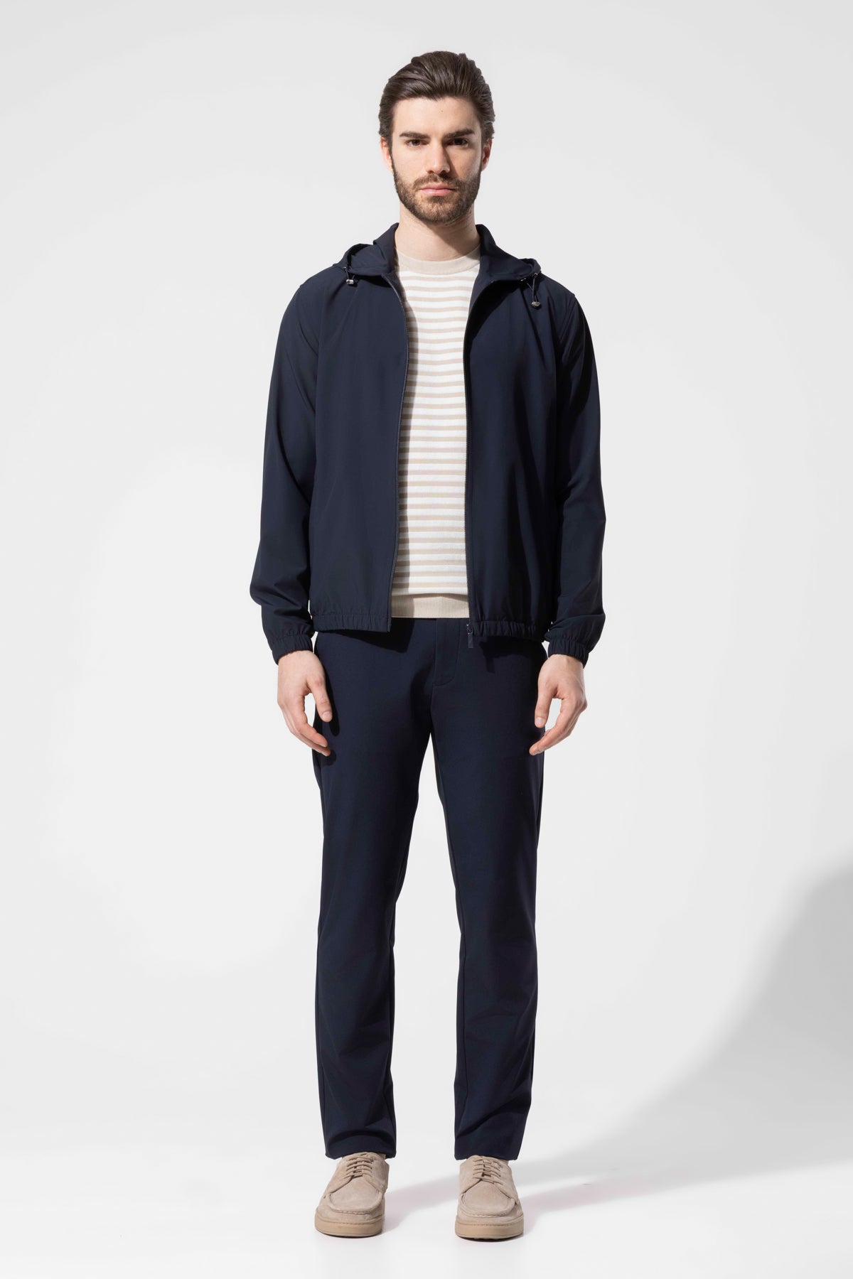SOHO LIGHTWEIGHT HOODED JACKET