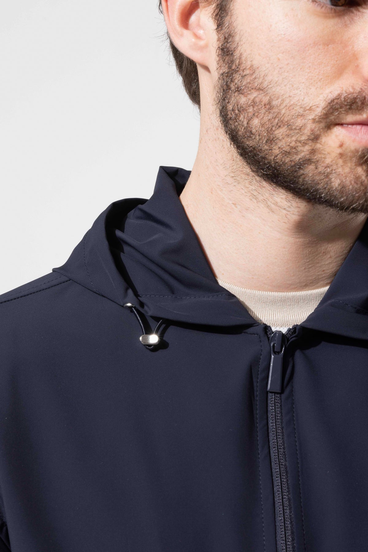 SOHO LIGHTWEIGHT HOODED JACKET