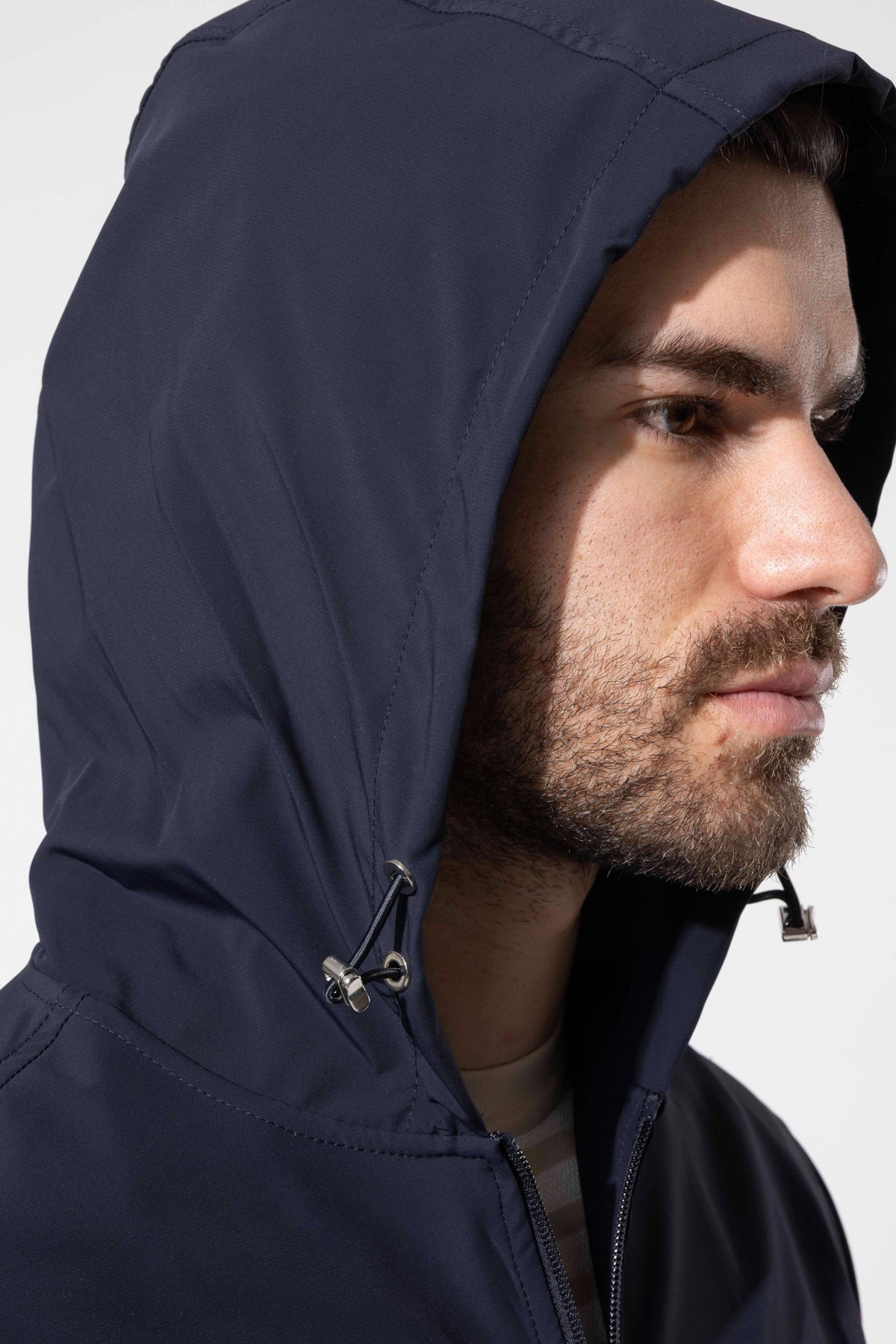SOHO LIGHTWEIGHT HOODED JACKET