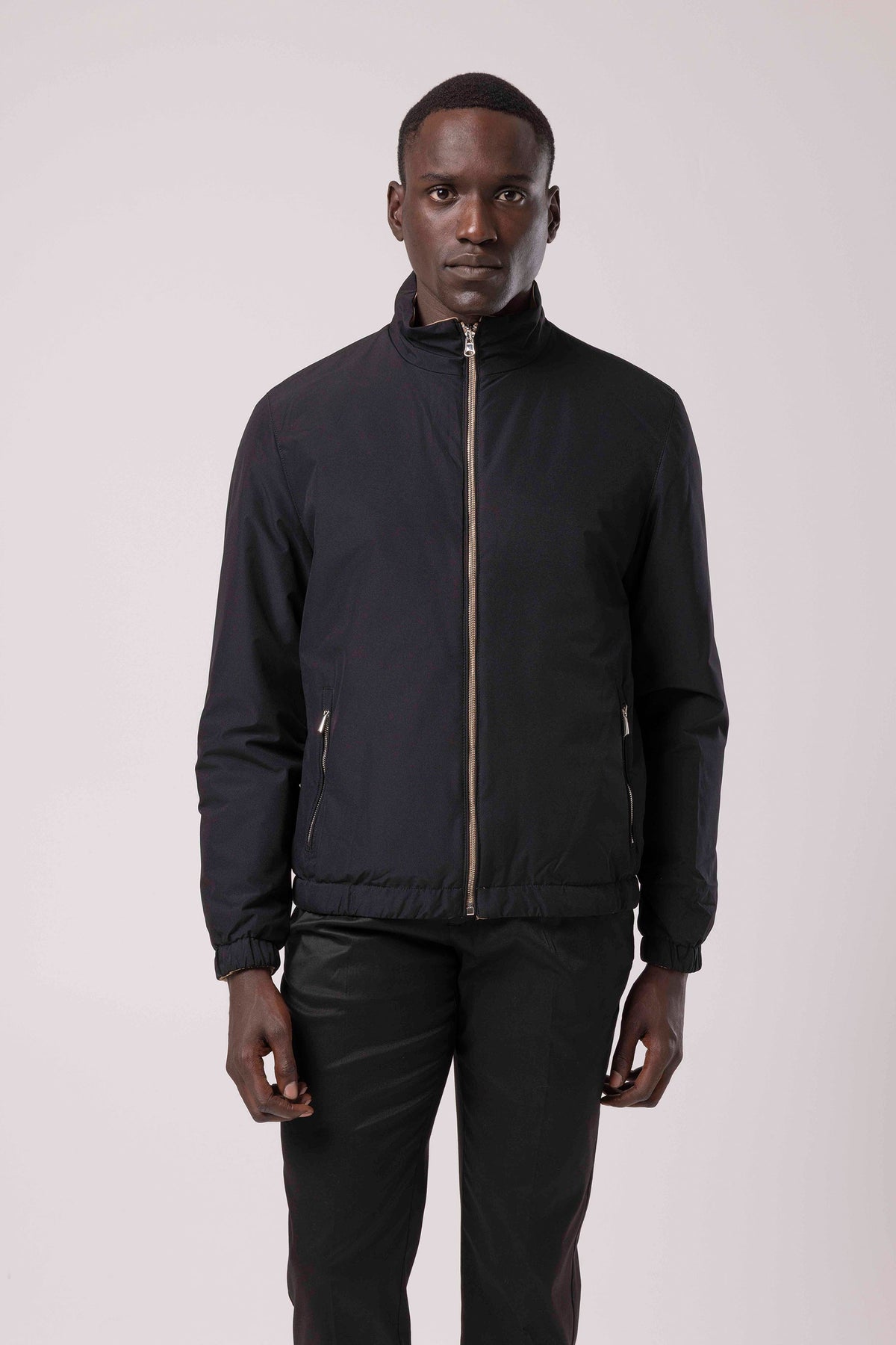Black / Beige
