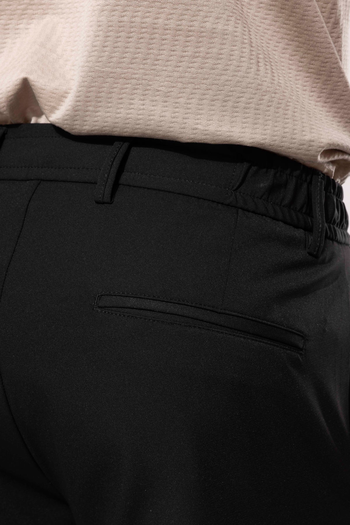 MODERN FIT TROUSERS