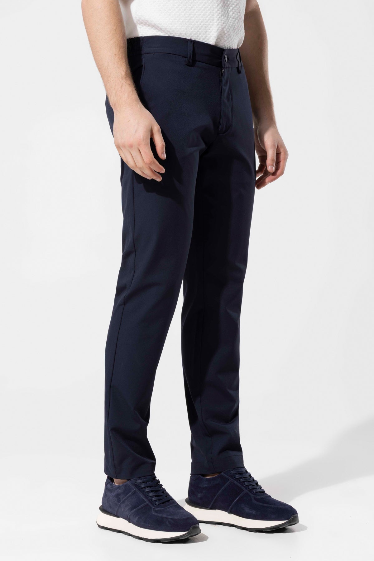 MODERN FIT TROUSERS