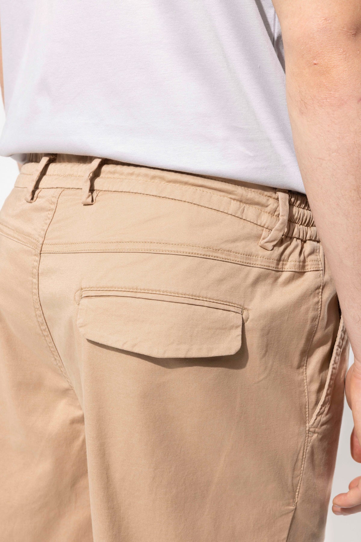 PLEATED COTTON TROUSERS