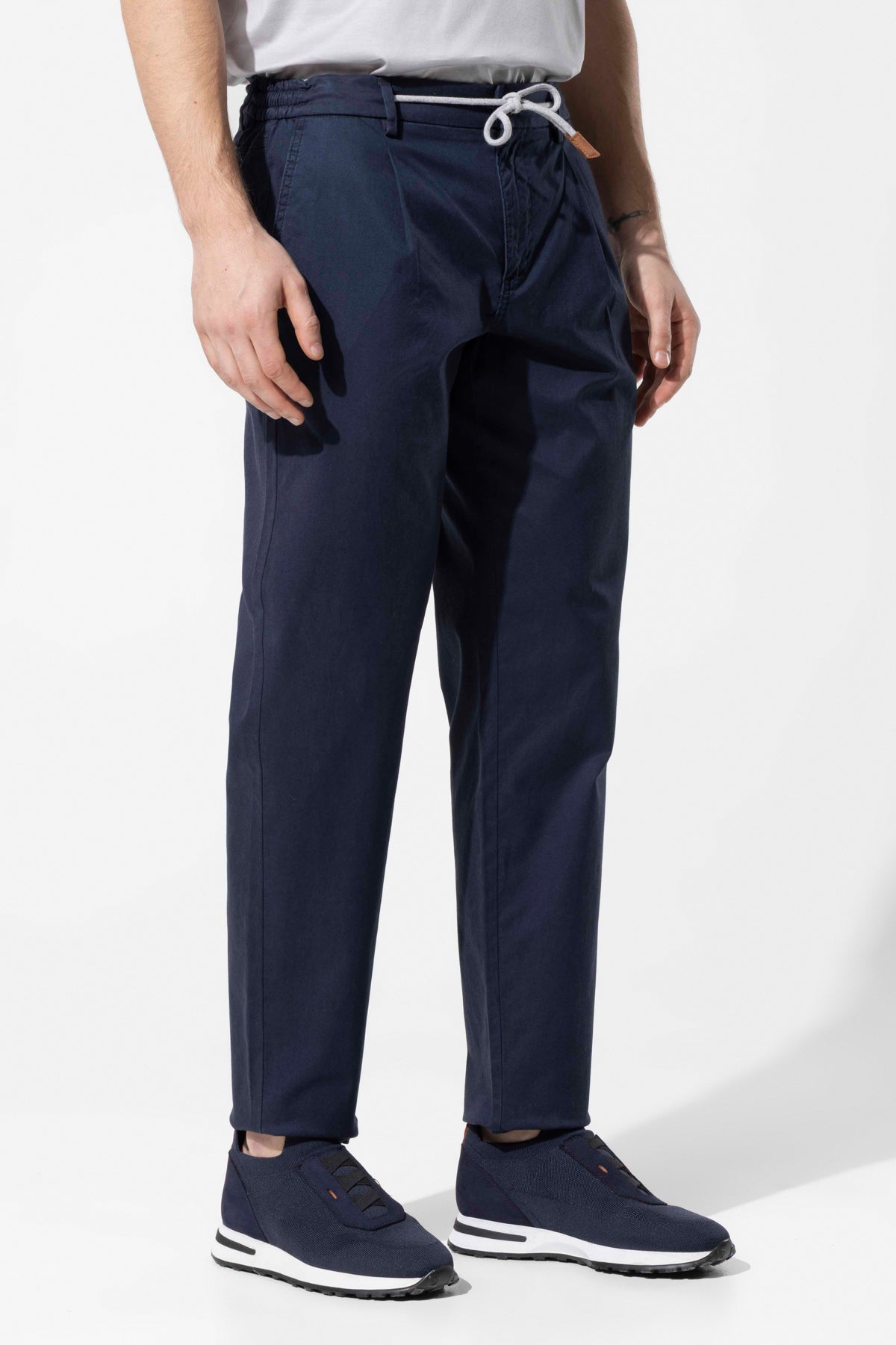 PLEATED COTTON TROUSERS