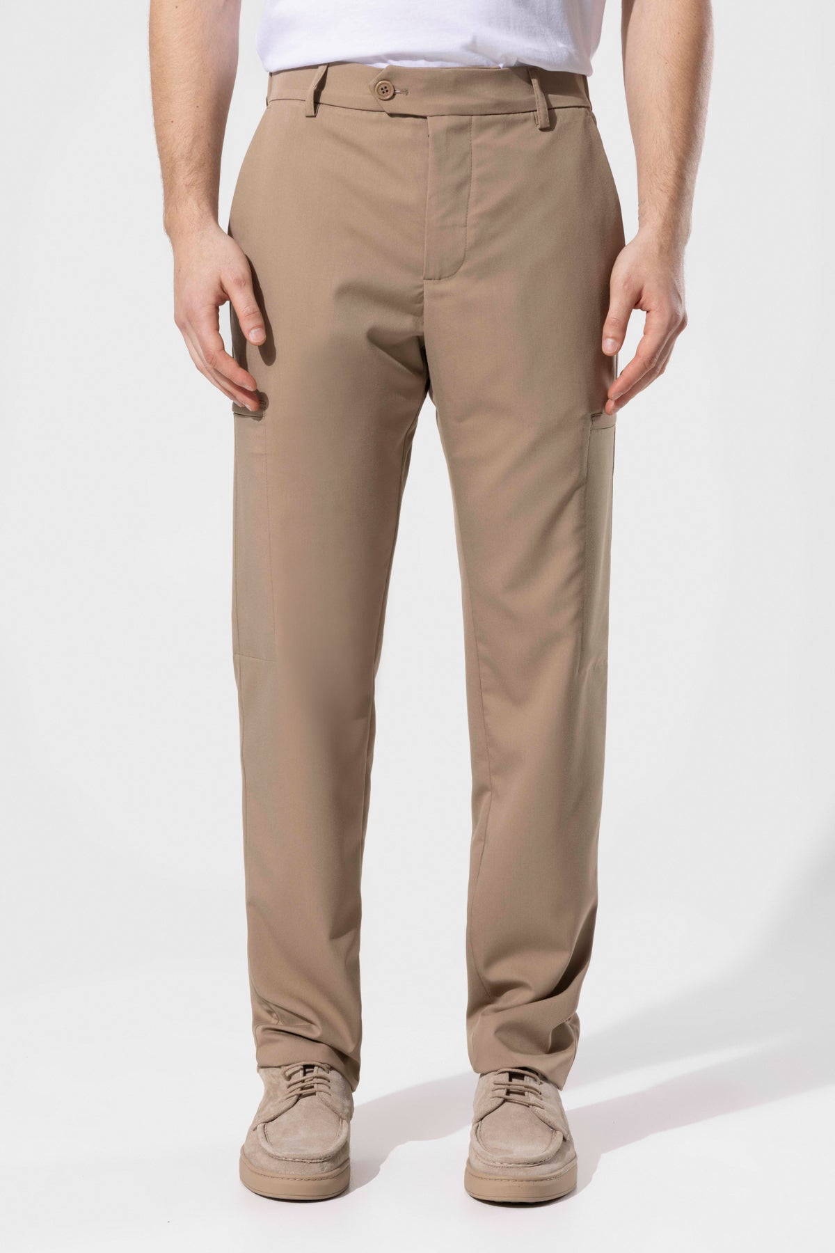 POCKET DETAIL TROUSERS