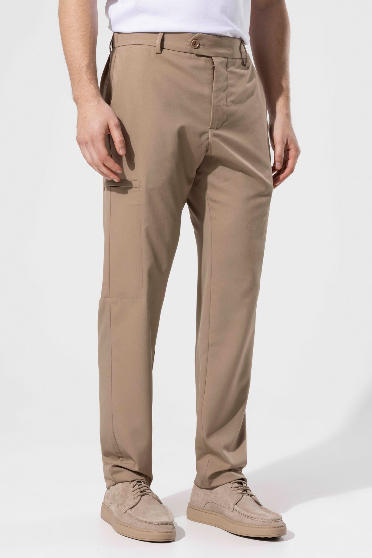 POCKET DETAIL TROUSERS
