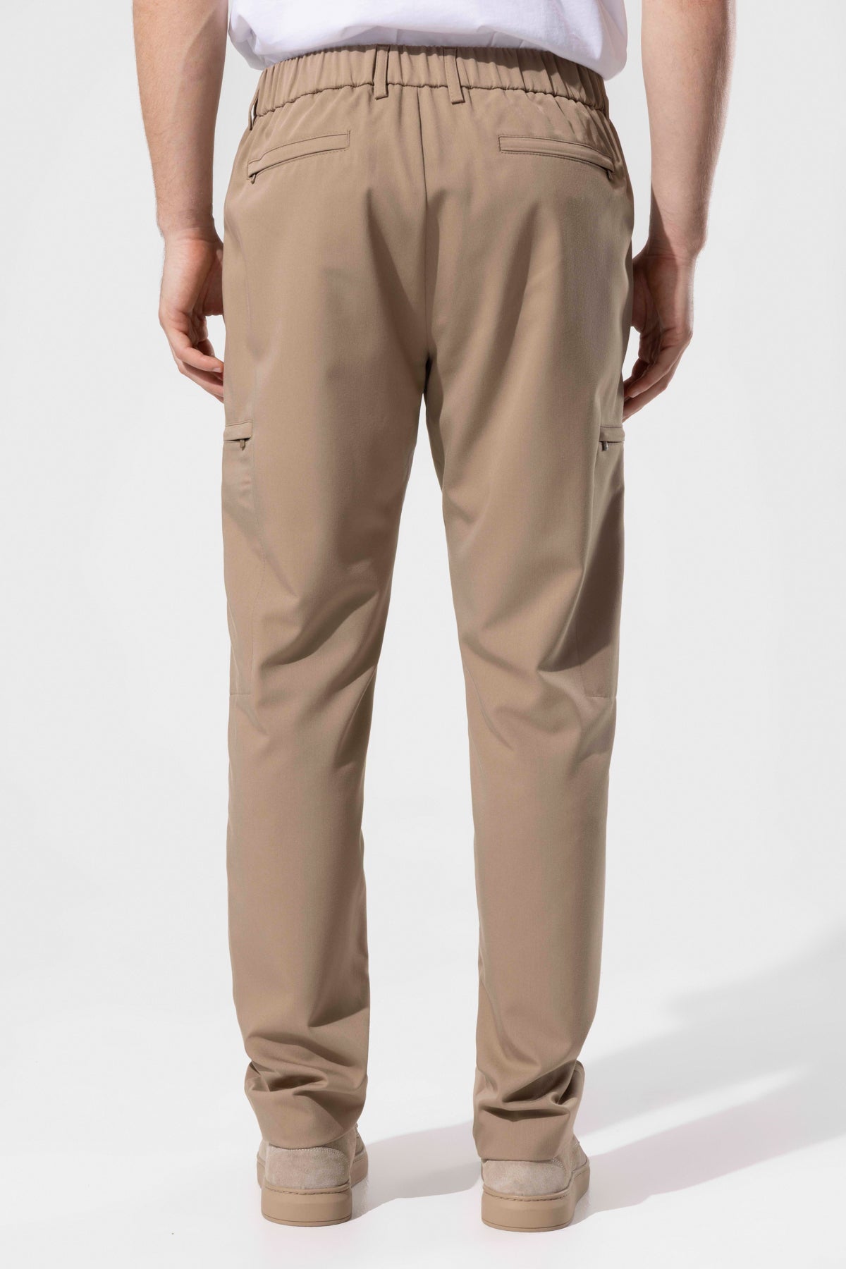 POCKET DETAIL TROUSERS