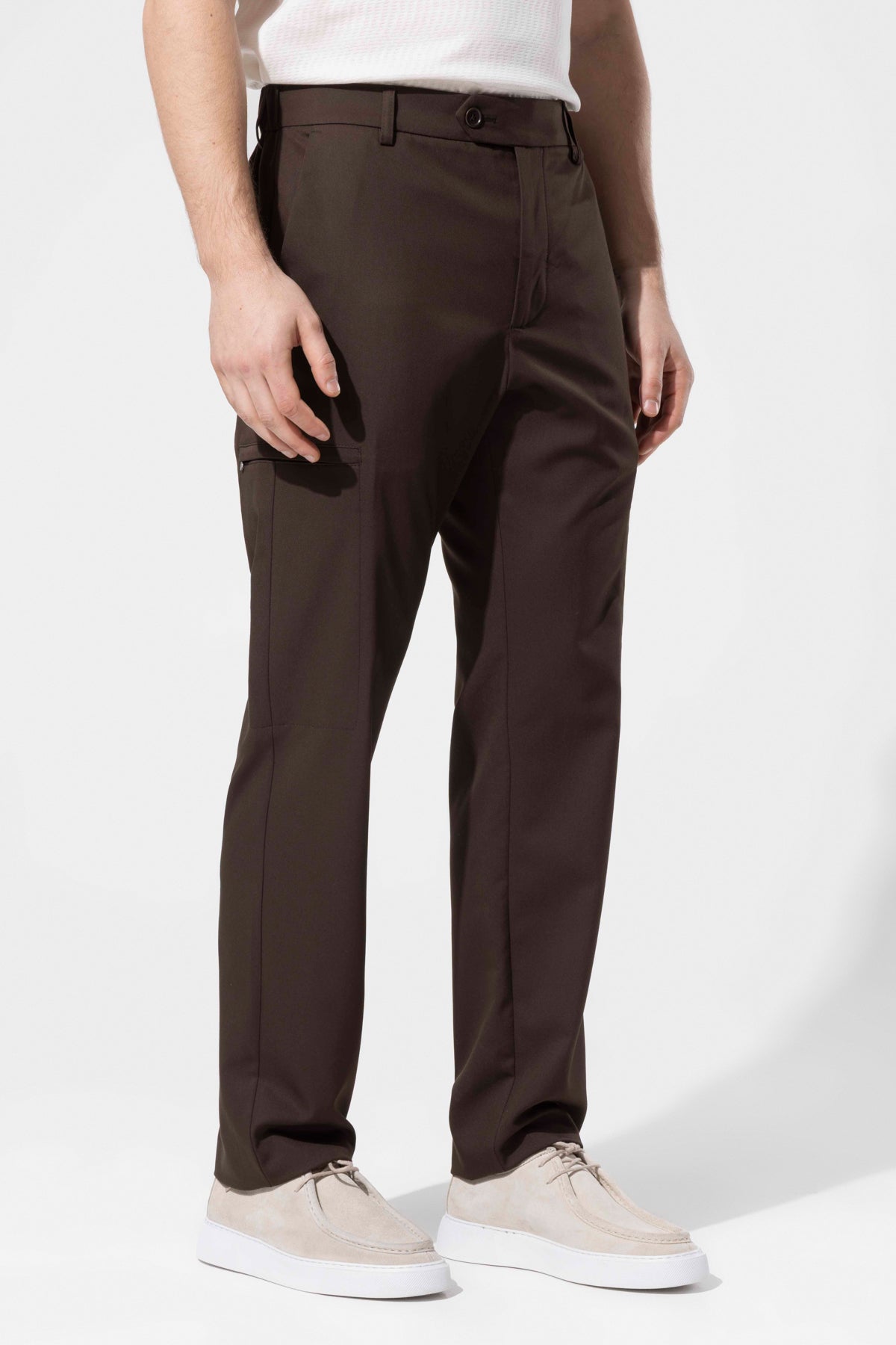 POCKET DETAIL TROUSERS