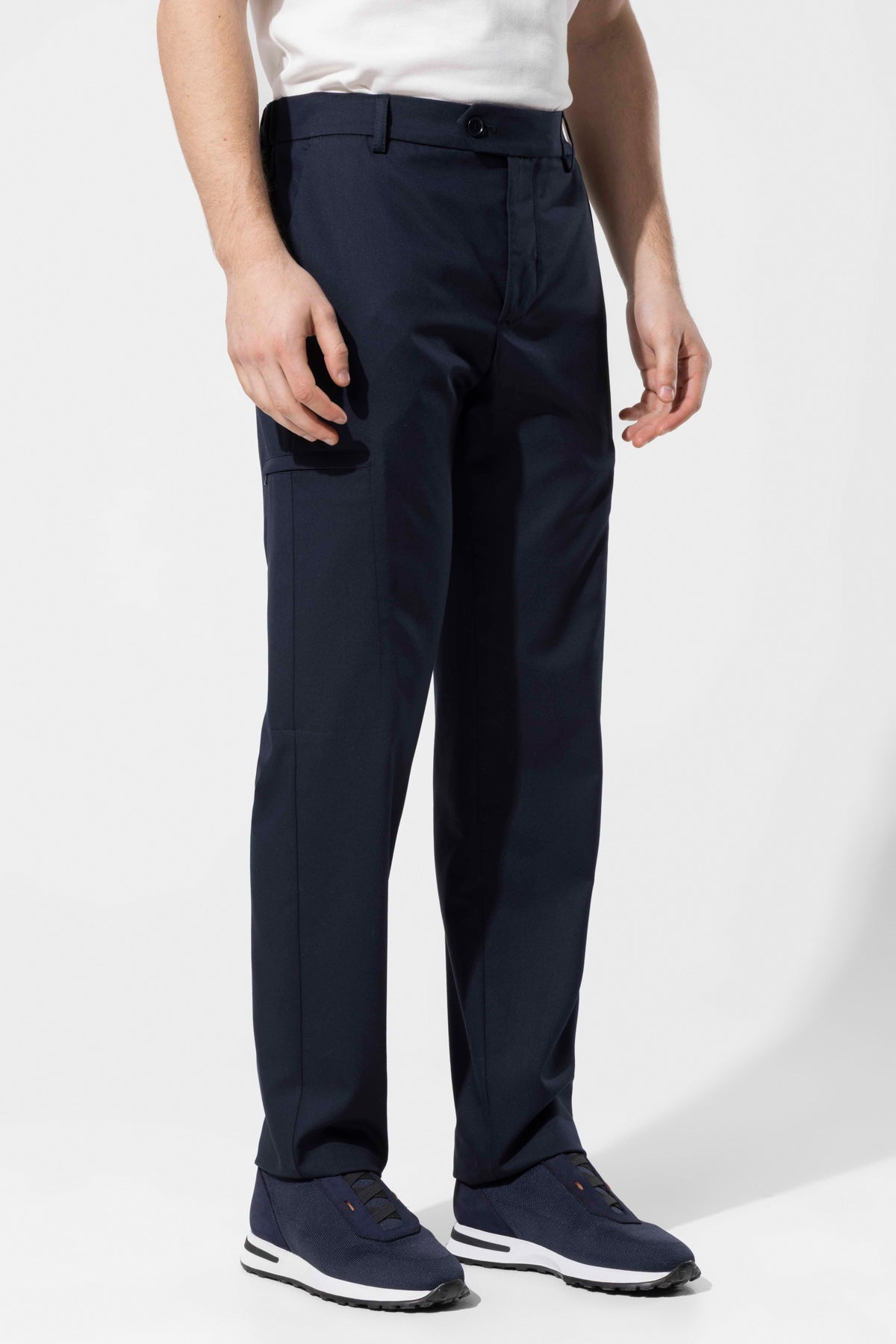 POCKET DETAIL TROUSERS