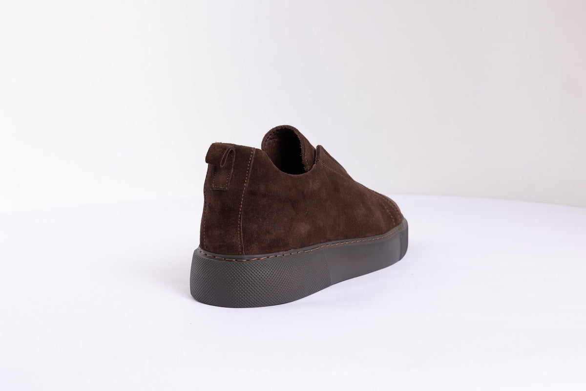 THE STITCH SUEDE SNEAKER