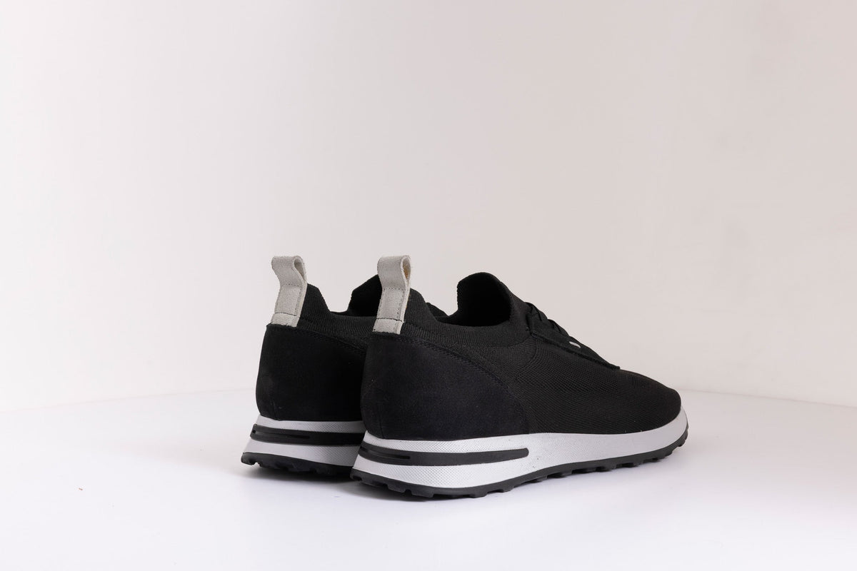 FLAT FORM CASUAL SNEAKER