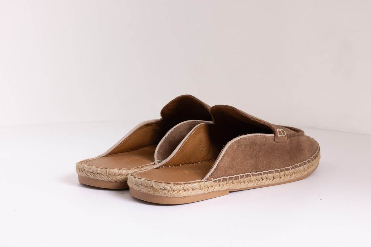 ESPADRILLE SOLE CLOSED SLIDES