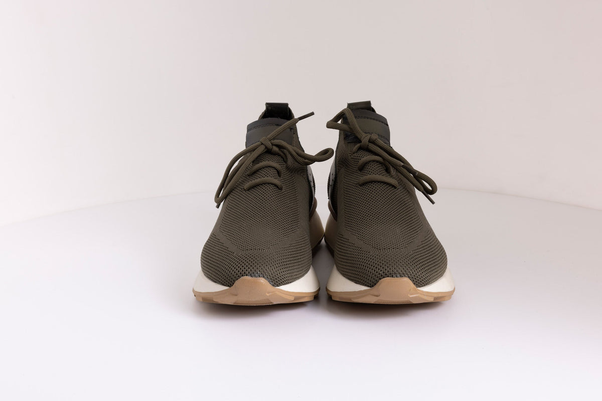 TECHNICAL CASUAL SNEAKER