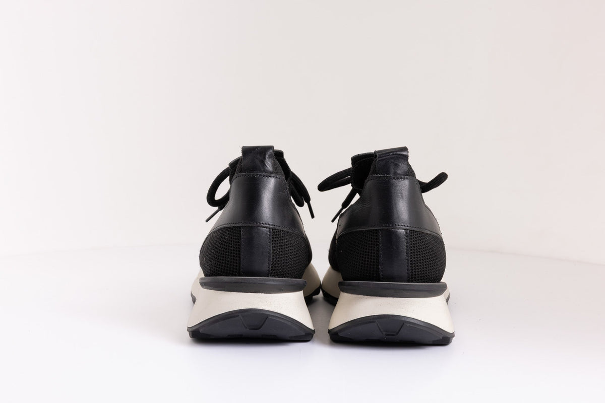 TECHNICAL CASUAL SNEAKER