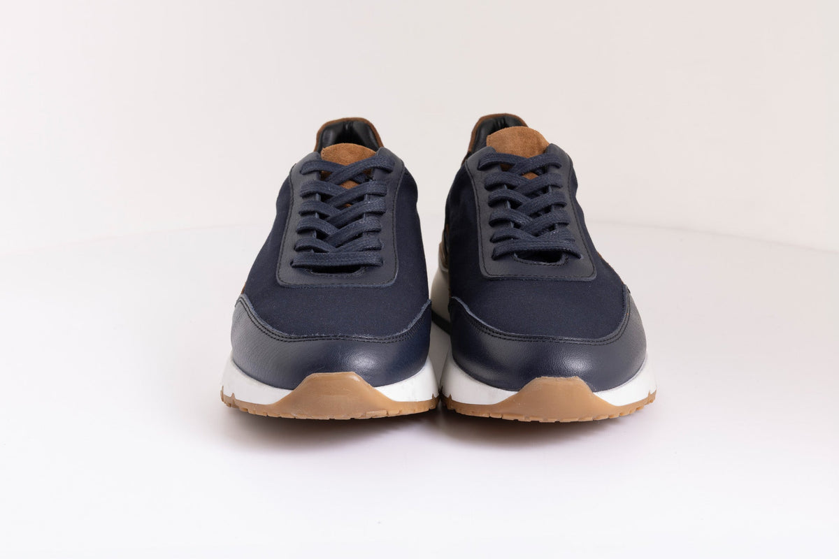 THE V TOUCH SNEAKER