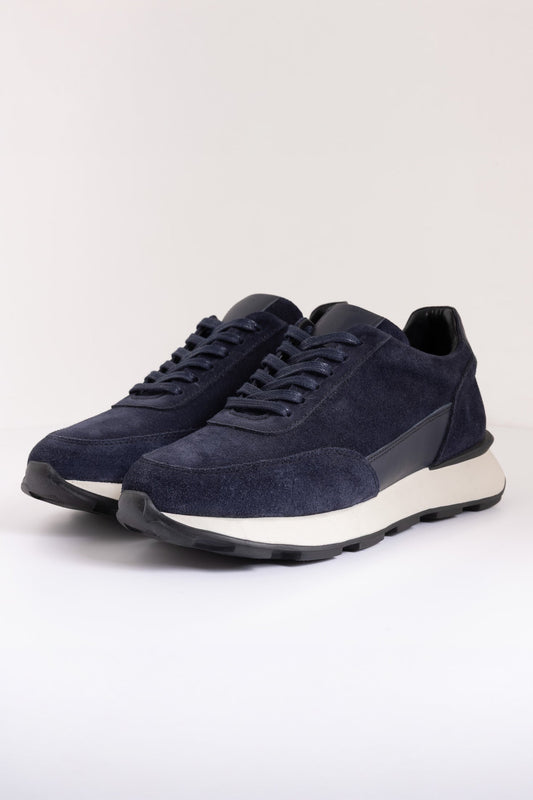 SOFT TEXTURE RUNNING SNEAKER
