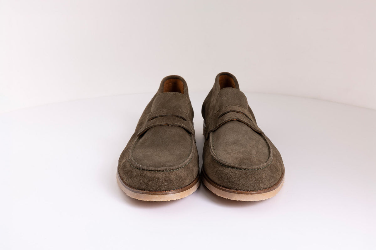 CLEAN FORM CLASSIC LOAFER