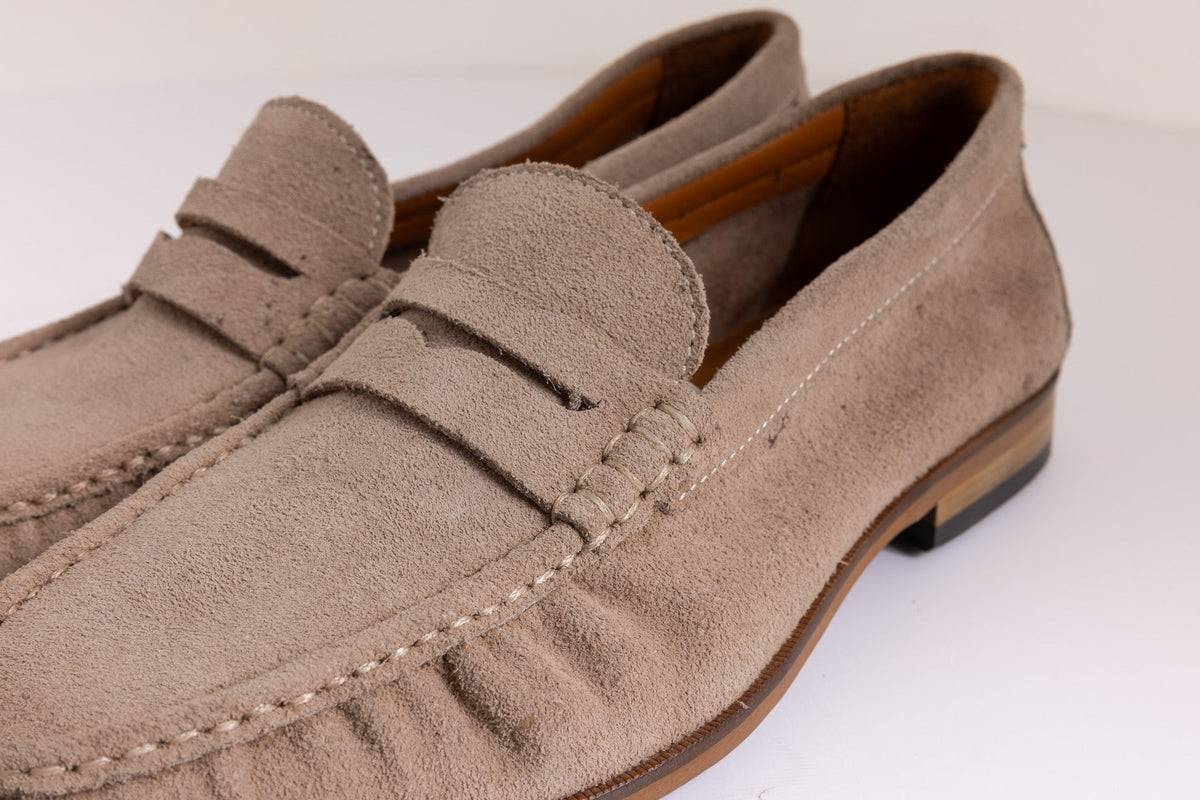 STRAP DETAIL CLASSIC LOAFER