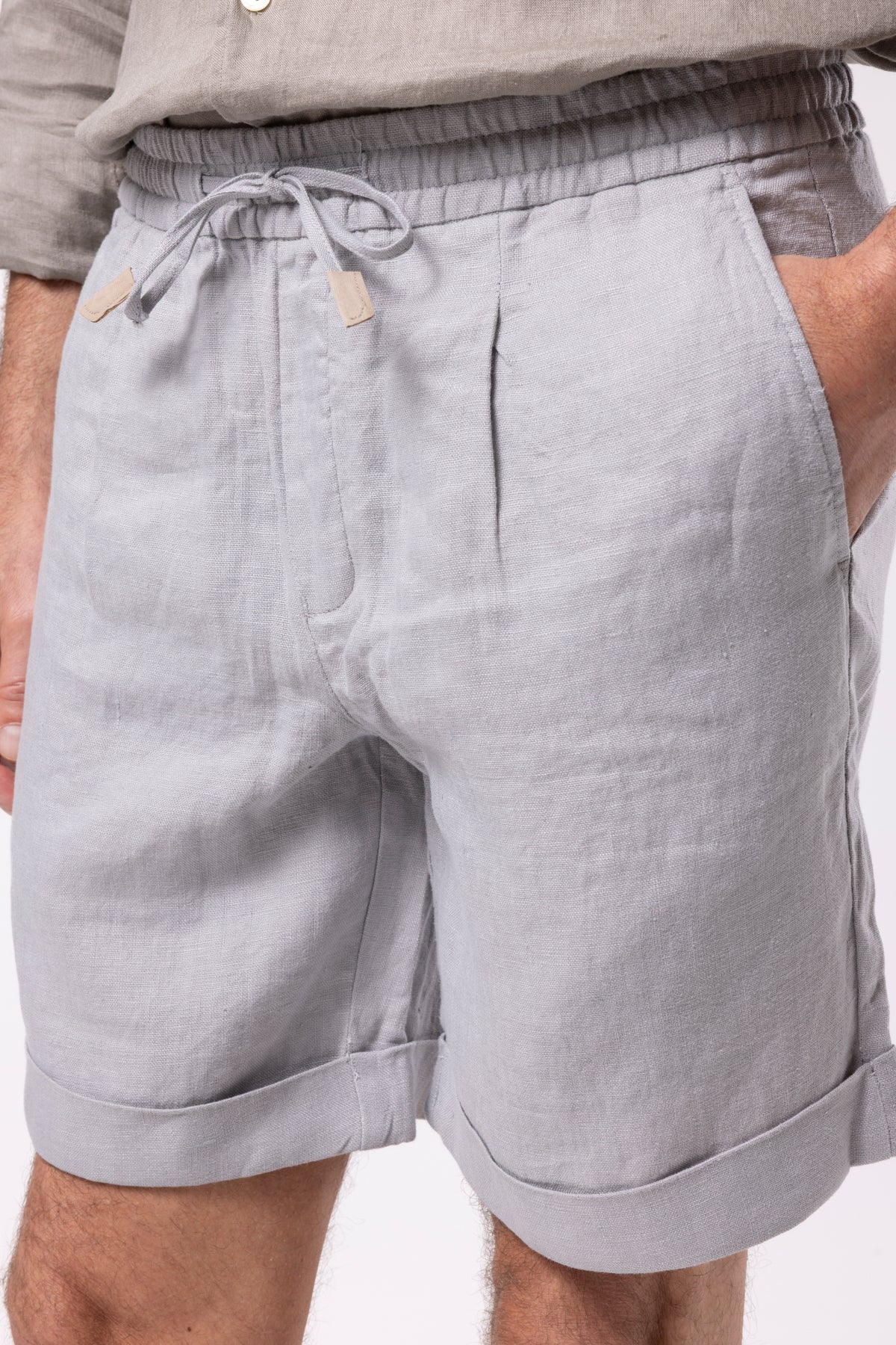 LINEN SHORTS