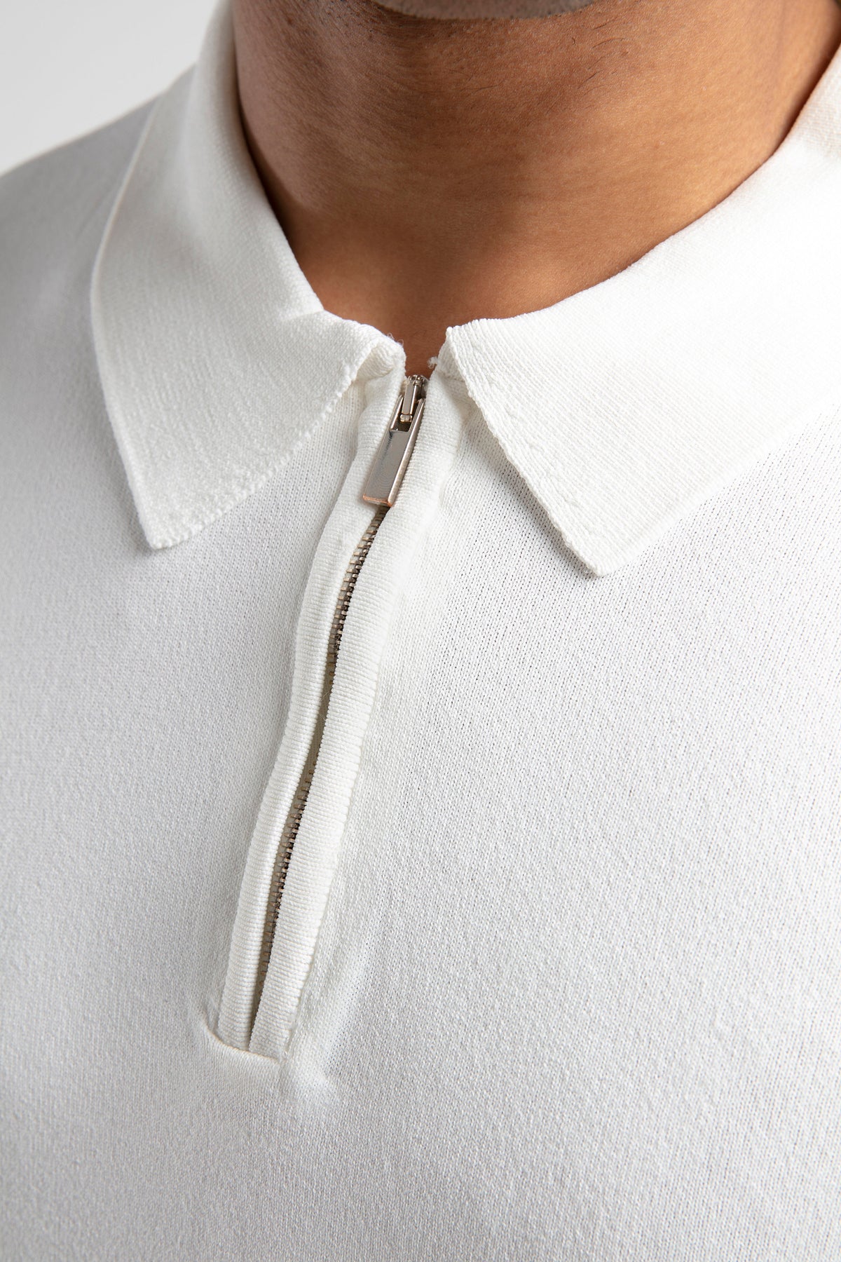 ZIP KNITTED POLO