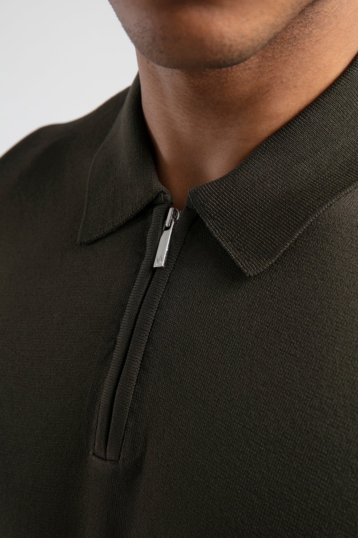 ZIP KNITTED POLO