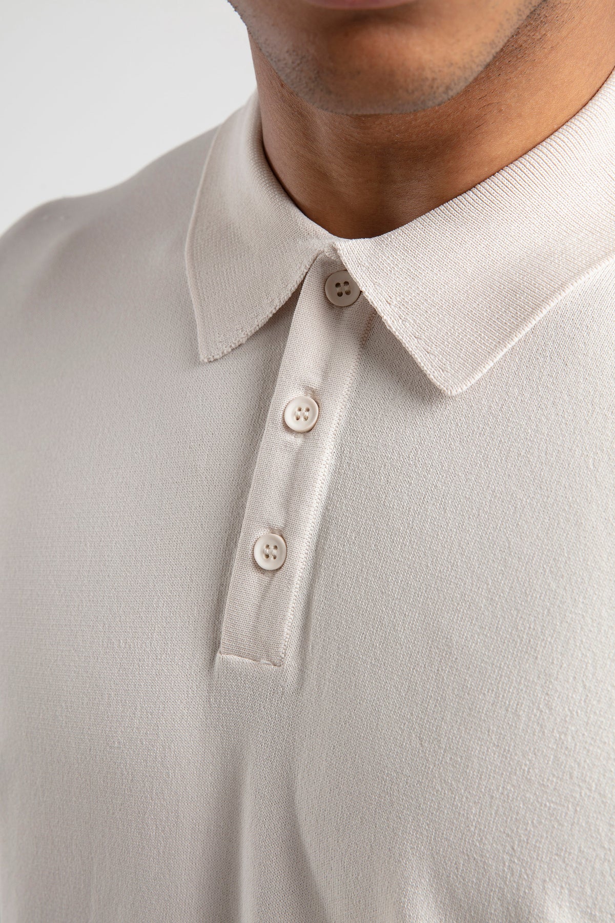 Long Sleeve Buttoned Knitted Polo