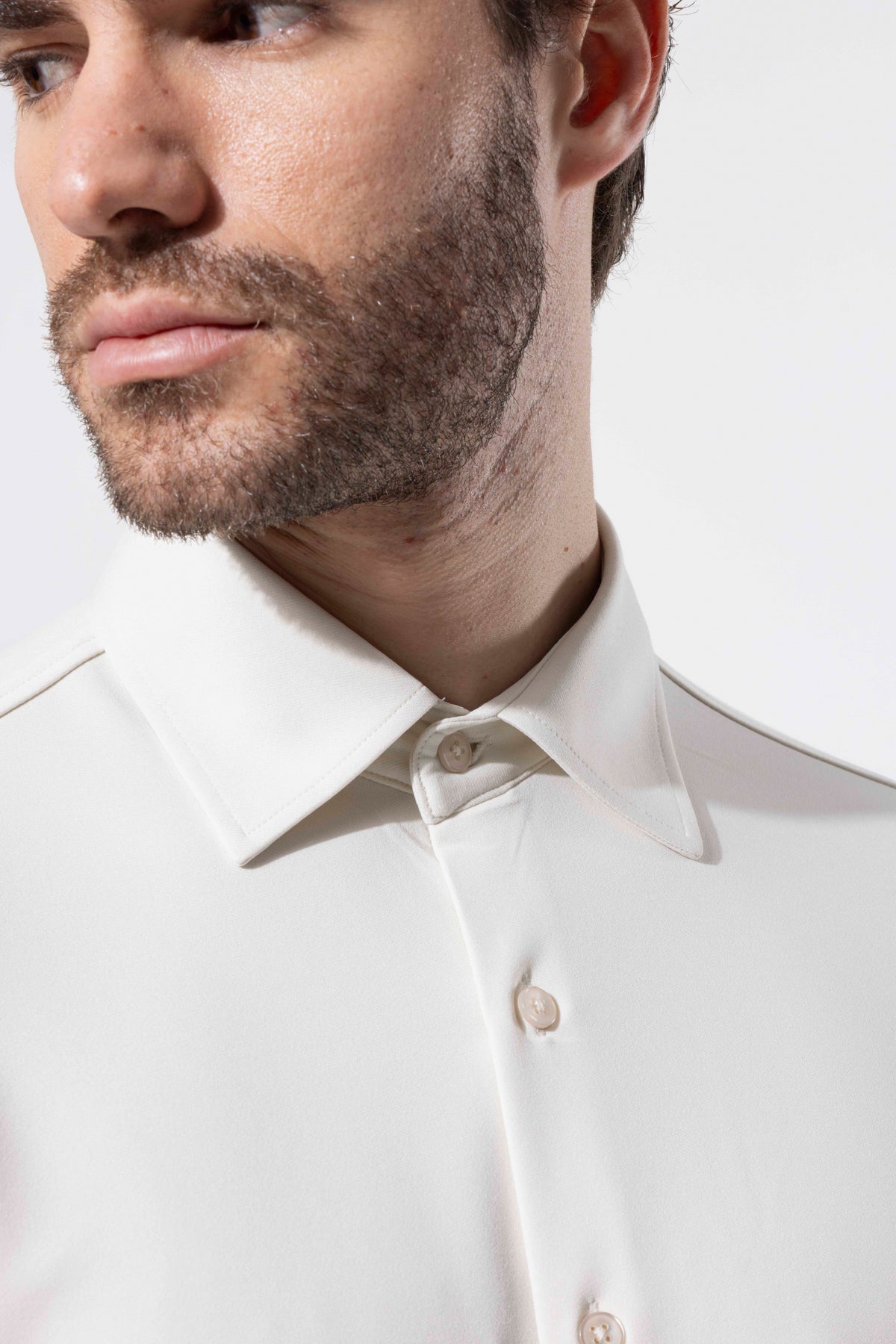 NON-IRON SHORT SLEEVE SHIRT