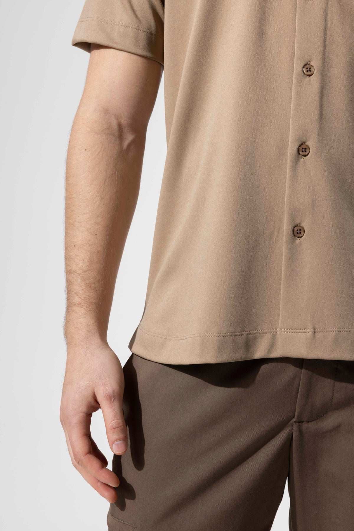 NON-IRON SHORT SLEEVE SHIRT