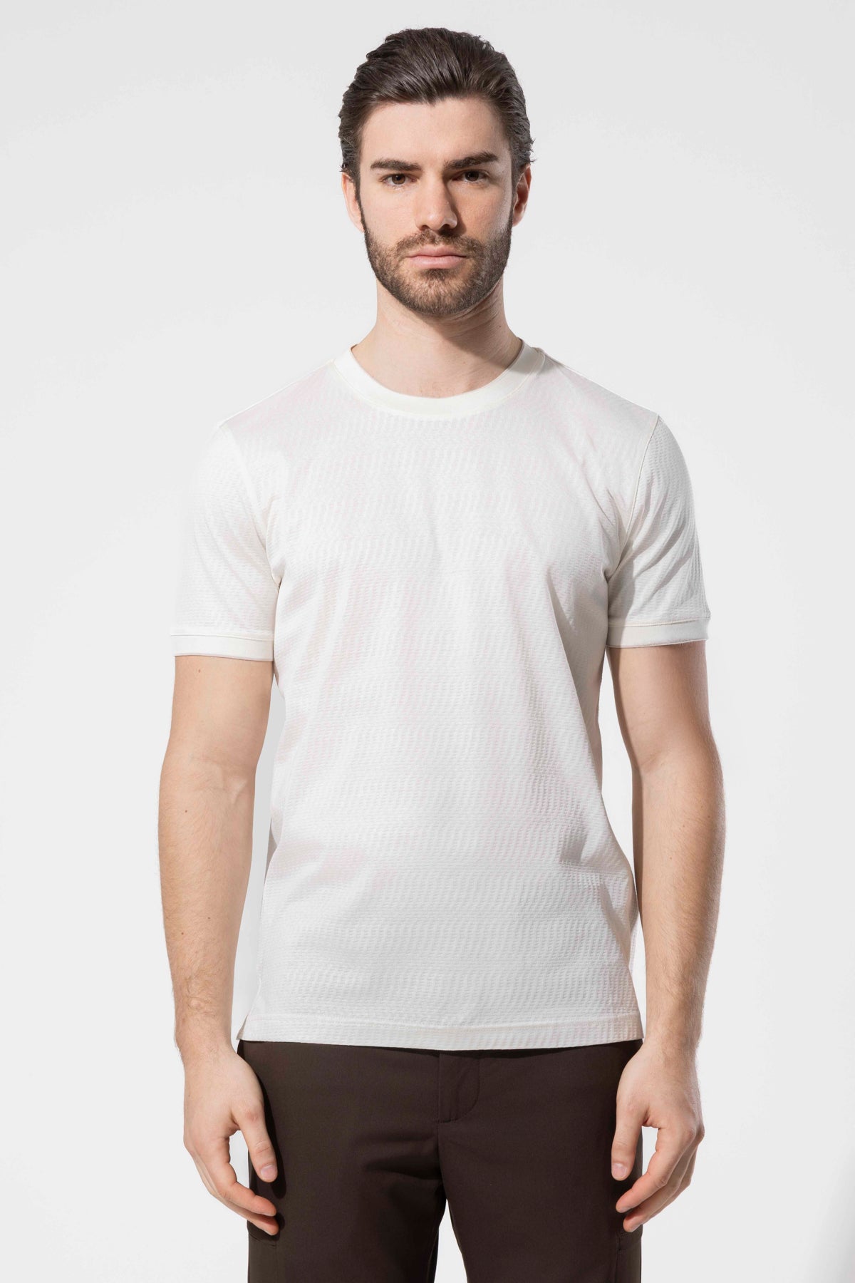 PORTO TSHIRT COLLAR SLEEVE DETAILED