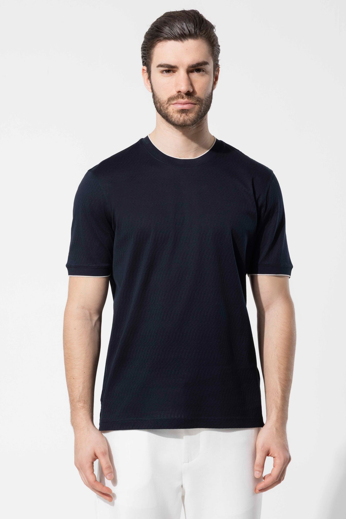 PORTO TSHIRT COLLAR SLEEVE DETAILED