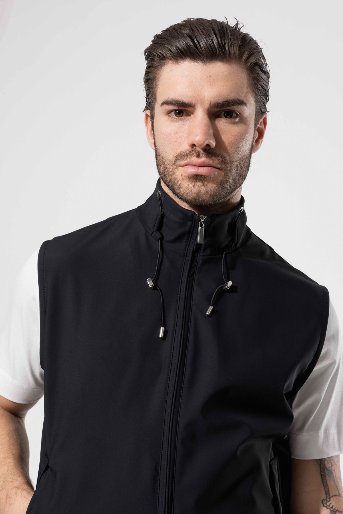 HIGH NECK ZIP GILET