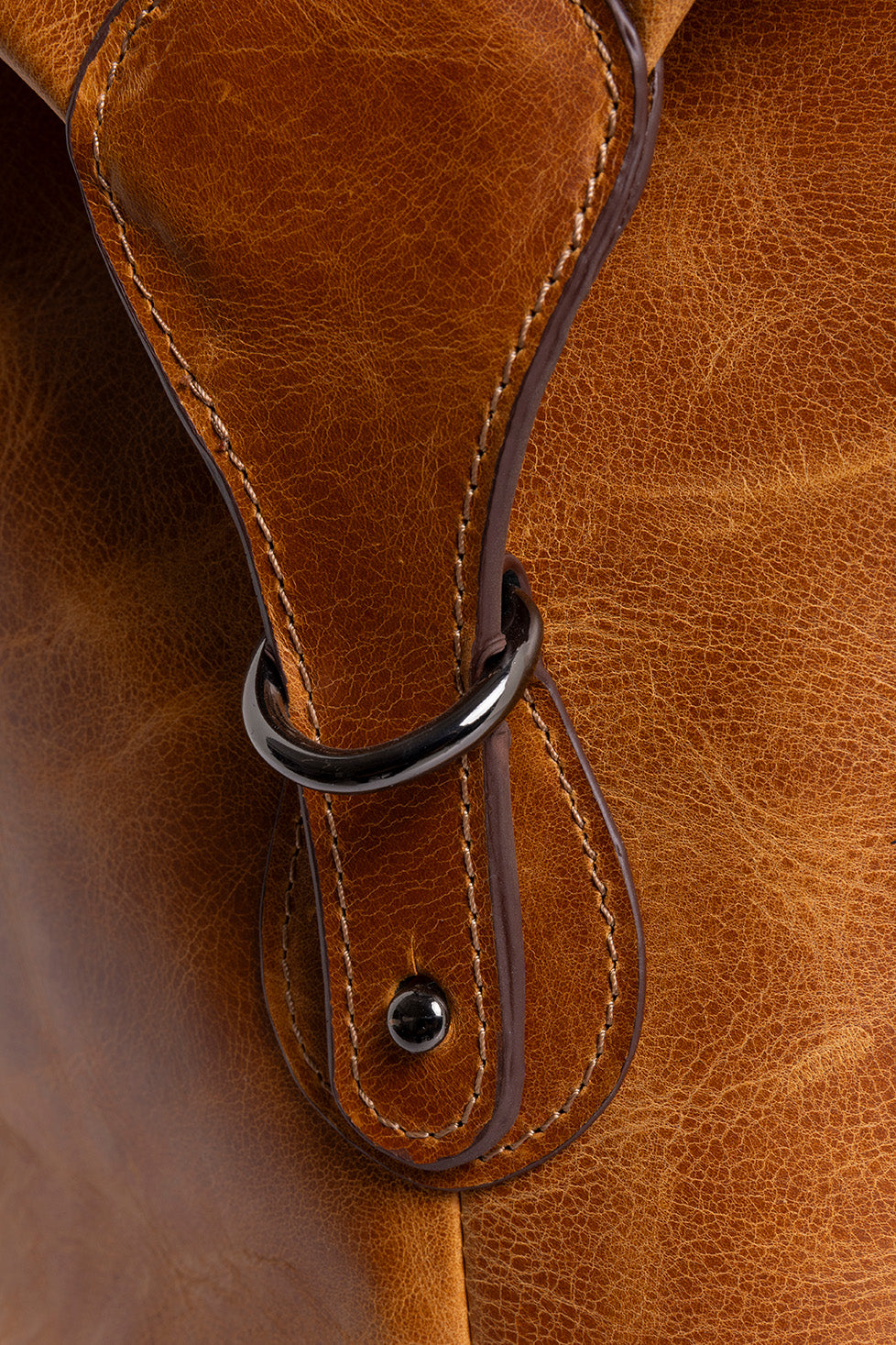 LEATHER TRAVEL BAG
